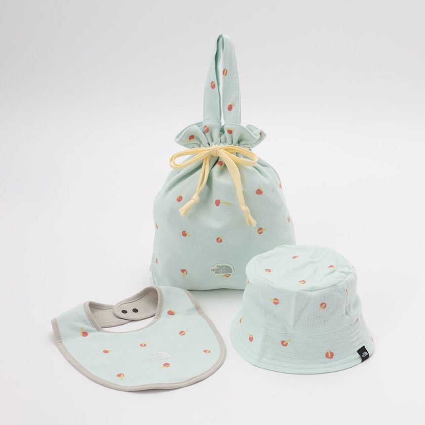 ライトグリーン