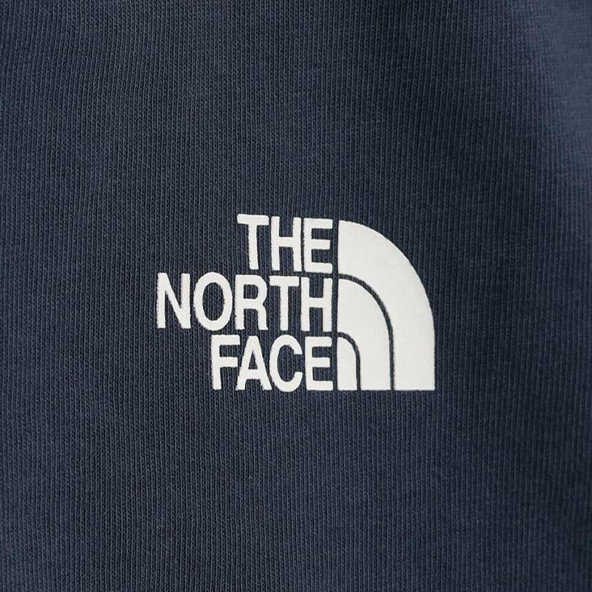 ネイビーブルー