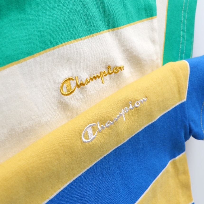 ライトグリーン