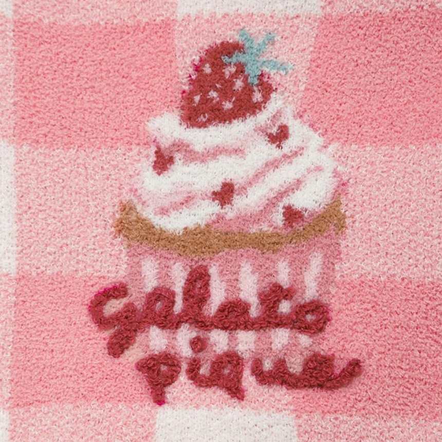 ピンク