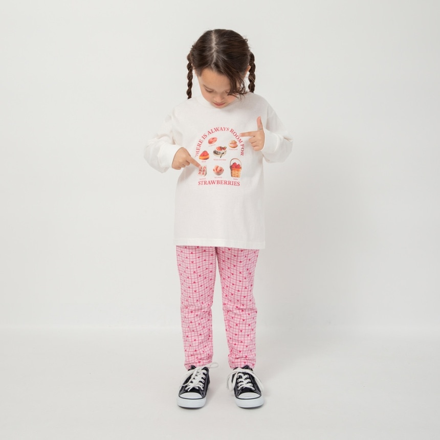 03:オフ白_苺スイーツ