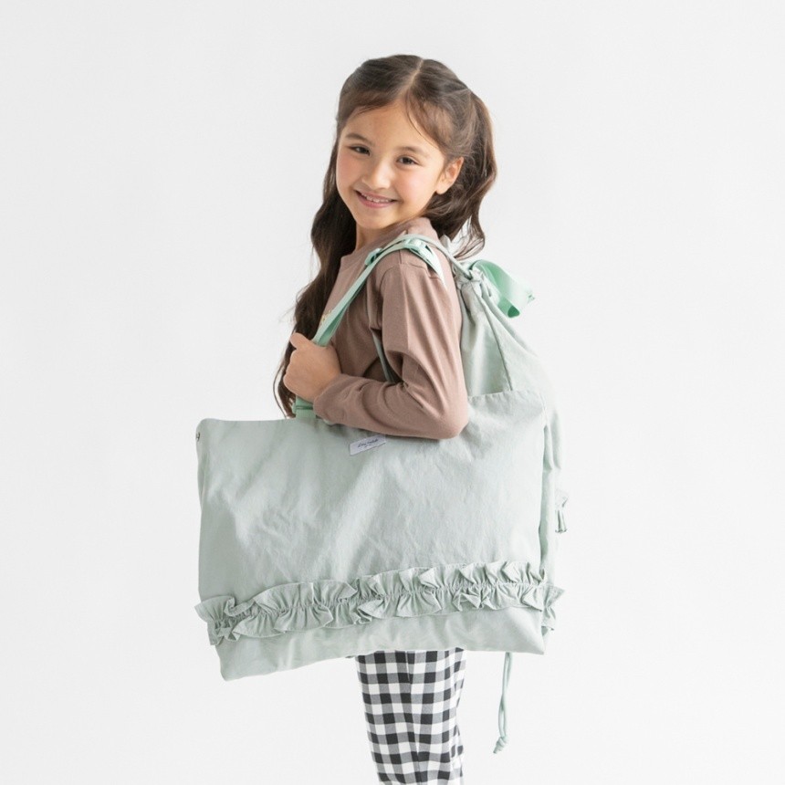 ライトグリーン