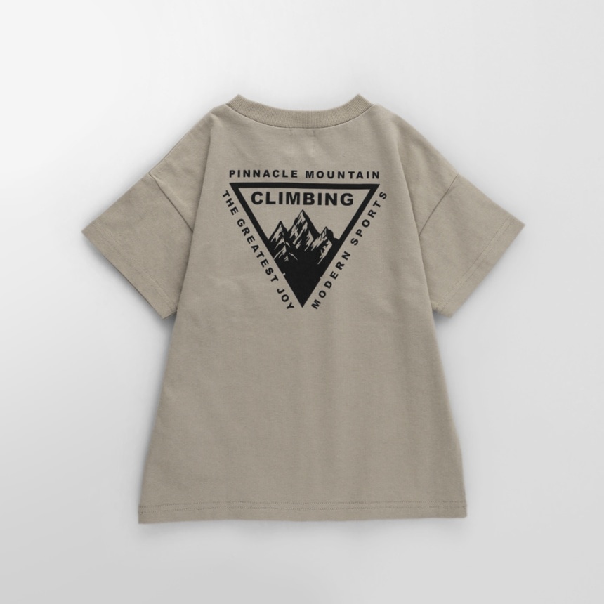 92:ベージュ_登山