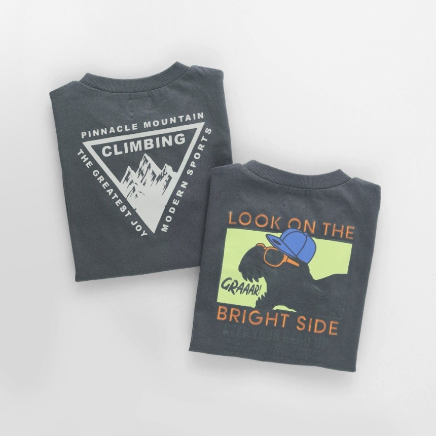 93:チャコールGY_登山