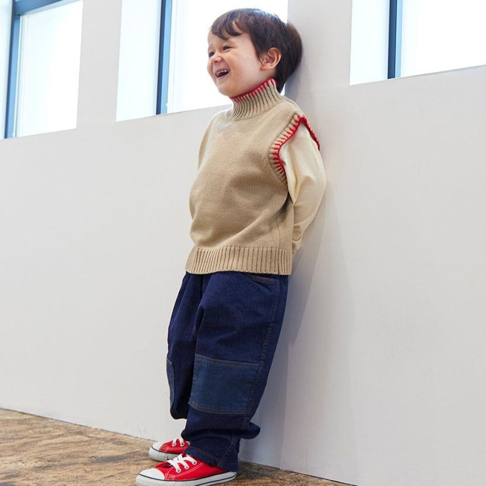 ハイネック 配色ハンドステッチニットベスト