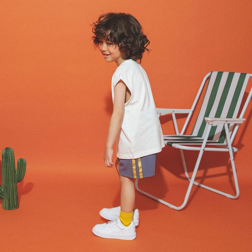 ネイビーブルー