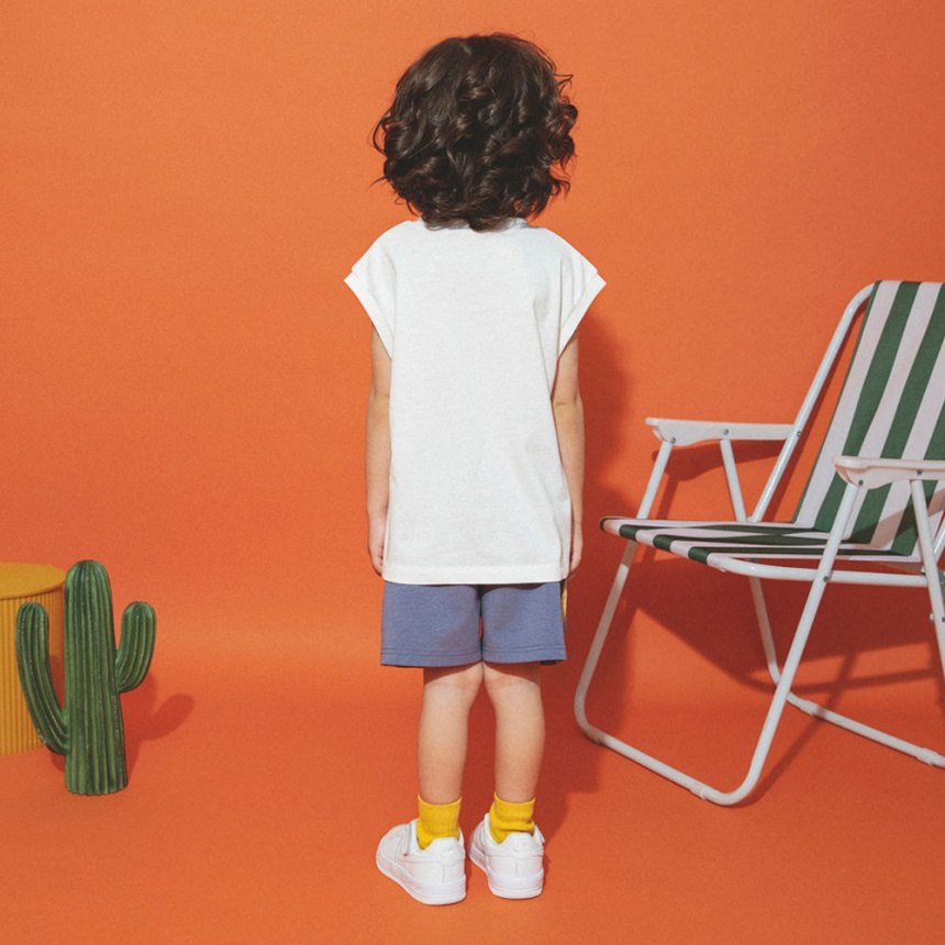 ネイビーブルー