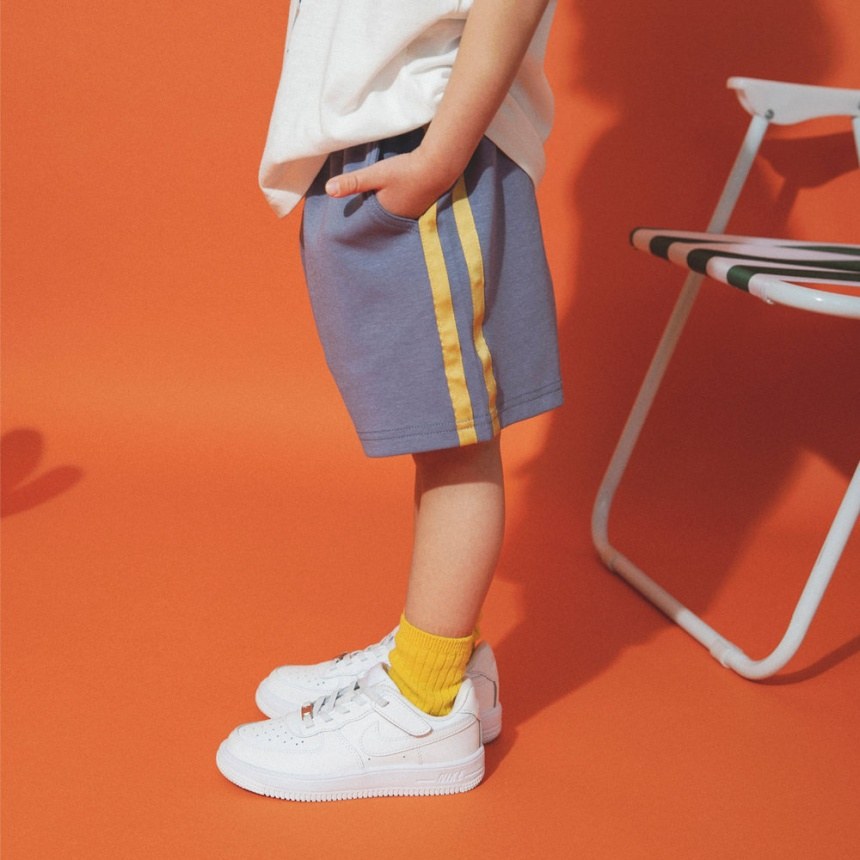 ネイビーブルー