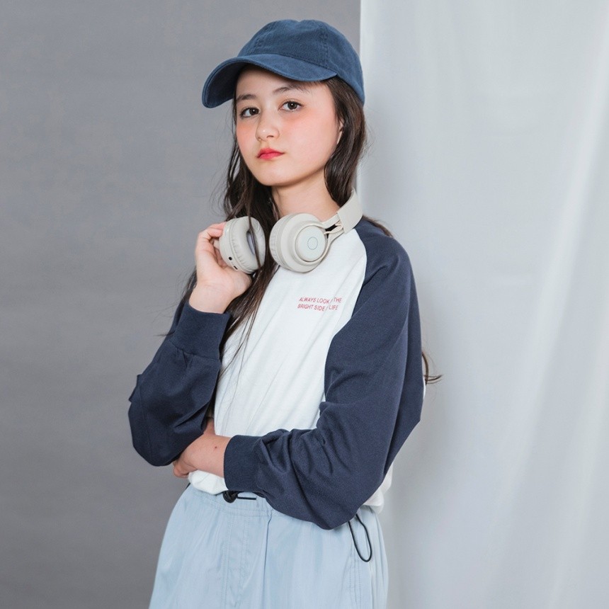 ネイビーブルー