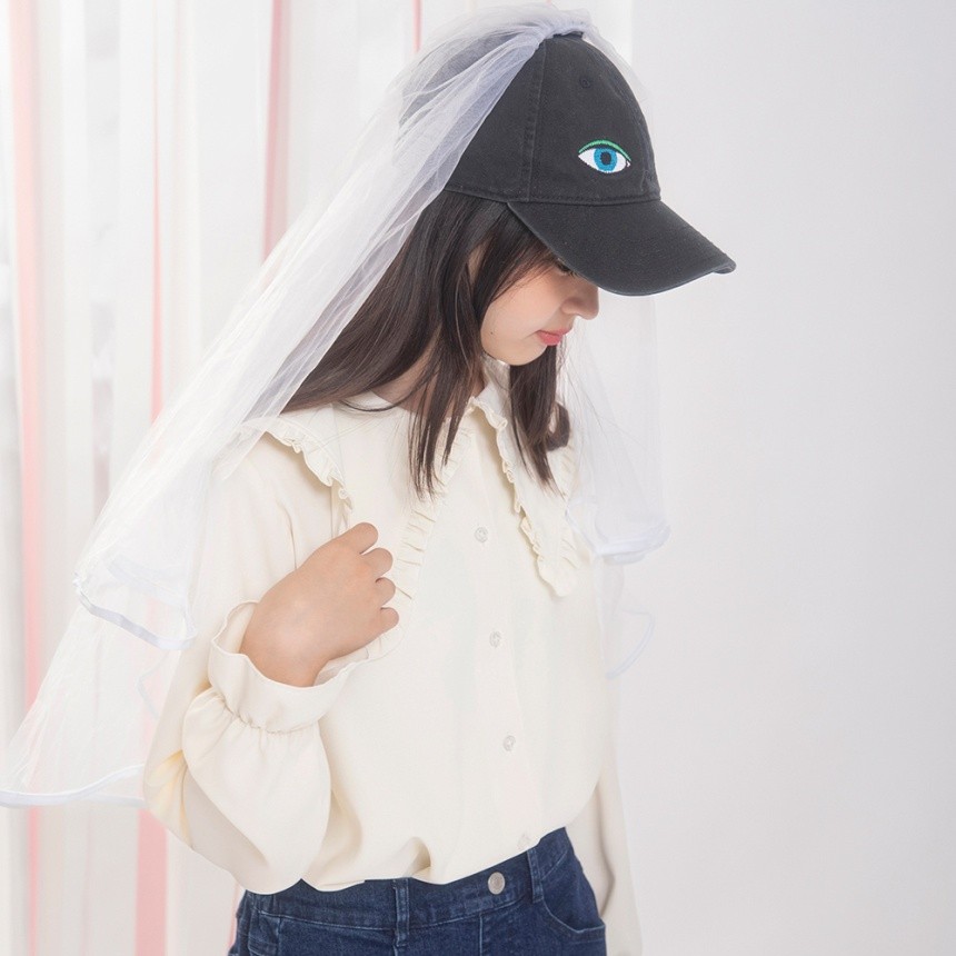 アイボリー