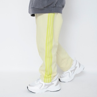 サイドライントラックパンツ