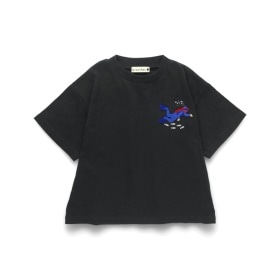 ブラック