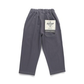 チャコールグレー