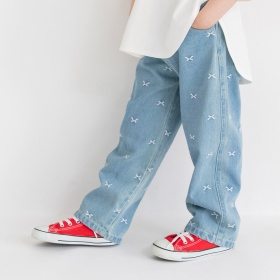 リボン総柄刺しゅうデニムパンツ