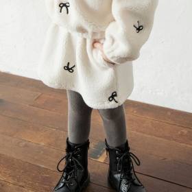 リボン総柄刺しゅうボアスカート