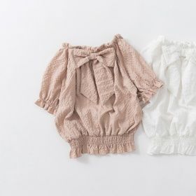 ピンクベージュ