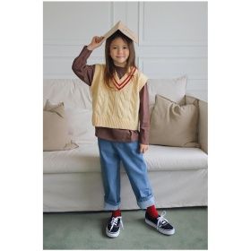 【ピーチーズ】ジュニア 後ろポケット刺しゅう ストレートデニムロングパンツ