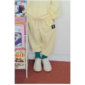 【ピーチーズ】ジュニア キャラクターワッペン センタータックスウェットパンツ