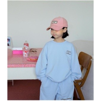 【ピーチーズ】ジュニア 胸元ワンポイントロゴトレーナー
