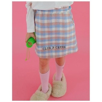 【ピーチーズ】ジュニア 裾プリント インナーパンツつき 起毛チェックスカート/スカパン