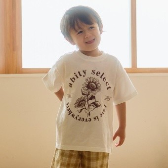 フラワープリント  サークルロゴ ビックシルエット半袖Tシャツ