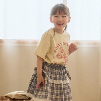 フラワープリント  サークルロゴ ビックシルエット半袖Tシャツ
