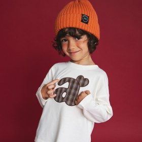 【aBity select./アビティセレクト】チェック柄アップリケ長袖Tシャツ