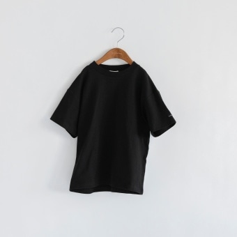 【WEB限定】ゆったりシルエットベーシック半袖Tシャツ