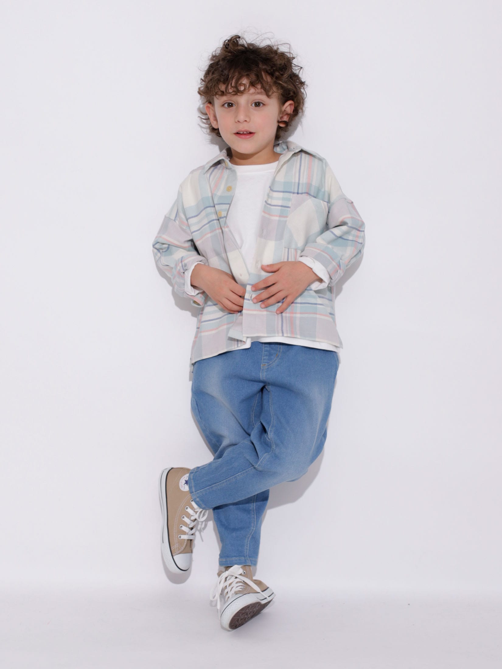 ガーデナーテーパードパンツ男の子コーデ画像9