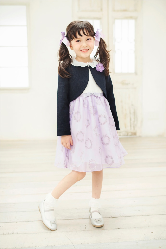 Navy Bolero×Black Shoes