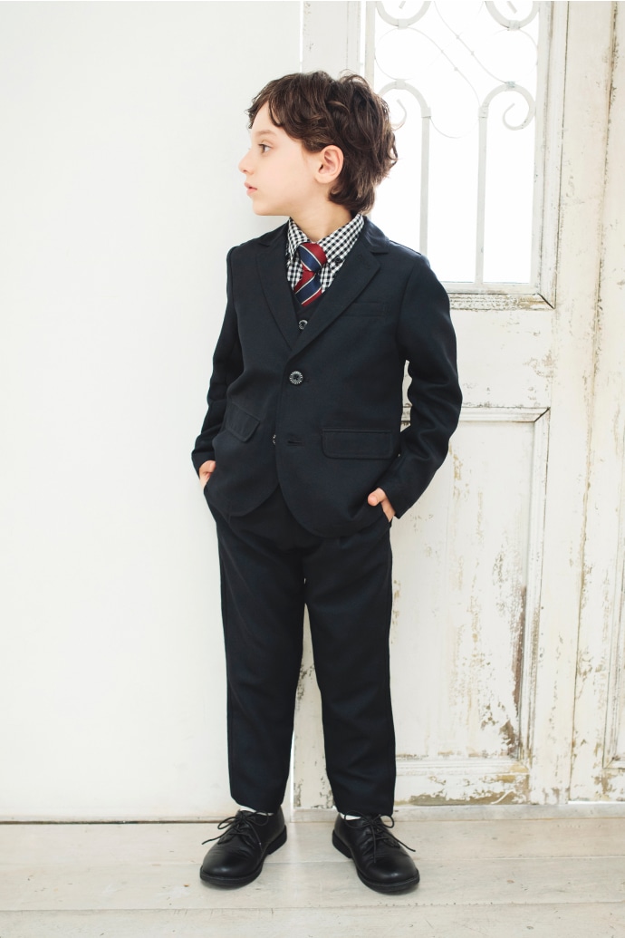 Long Pants×Black Bow Tie