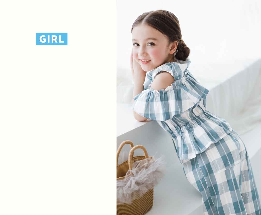 半袖ブラウス ￥3,190